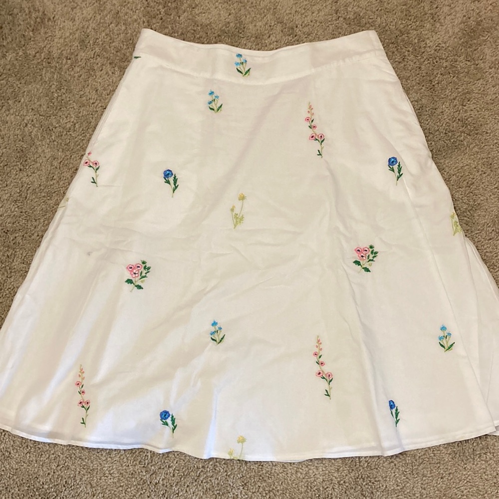 Talbot white floral skirt